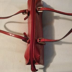 Red short style 👛 purse